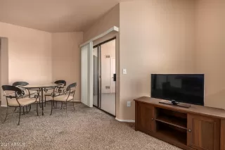 Photo #3: 6219199 Listing 