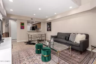 Photo #5: 6219205 Listing