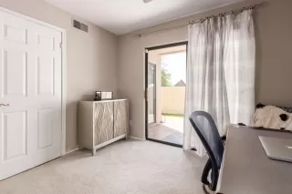 Photo #6: 6219205 Listing