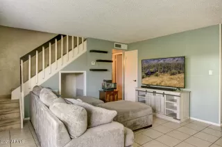 Photo #3: 6219331 Listing