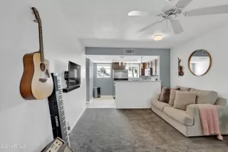 Photo #1: 6219386 Listing 