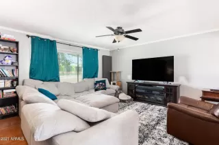 Photo #3: 6219441 Listing