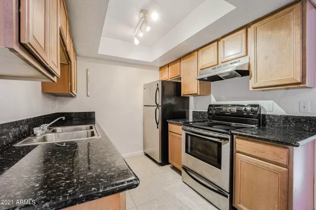 MLS: 6219531 Condo For Sale