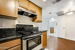 Photo #3: 6219531 Listing