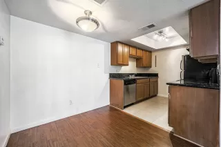 Photo #4: 6219531 Listing