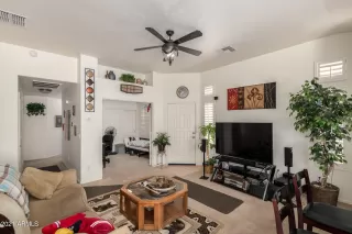 Photo #6: 6219552 Listing 