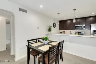 Photo #2: 6219665 Listing