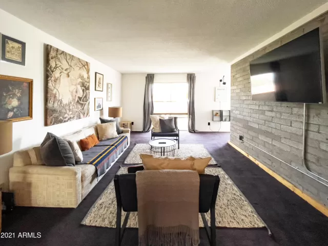 MLS: 6219675 Condo For Sale