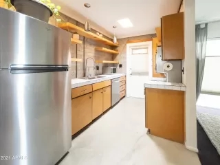 Photo #6: 6219675 Listing