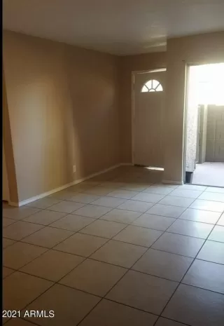 Photo #3: 6219795 Listing