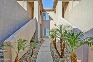 Photo #3: 6219887 Listing 