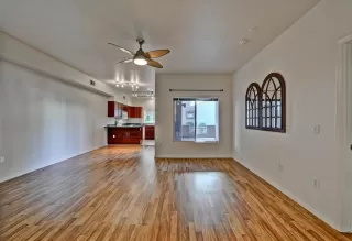 Photo #6: 6219887 Listing 