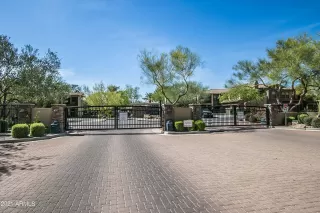 Photo #3: 6219892 Listing