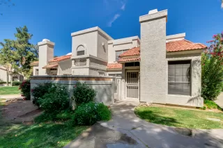 Photo #2: 6219947 Listing