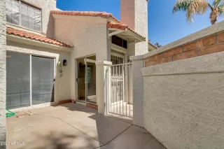 Photo #4: 6219947 Listing