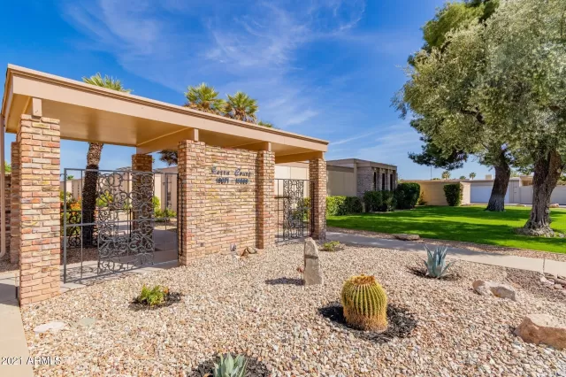 MLS: 6220154 Condo For Sale