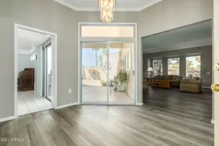 Photo #6: 6220154 Listing