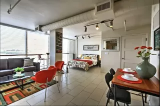 Photo #5: 6220194 Listing