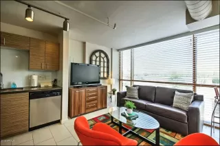 Photo #6: 6220194 Listing