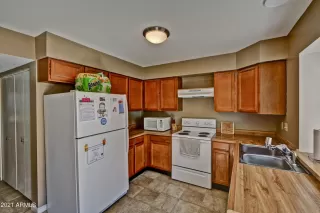 Photo #2: 6220282 Listing