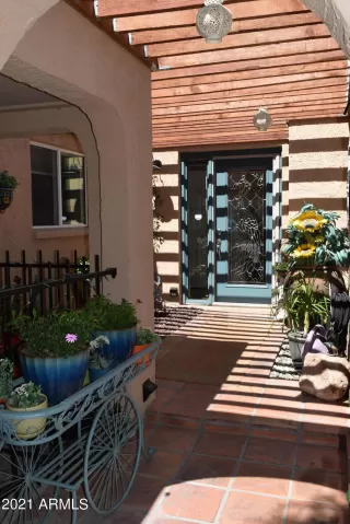 Photo #2: 6220432 Listing 