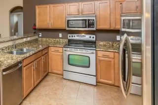 Photo #6: 6220441 Listing