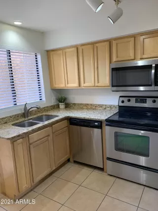 Photo #3: 6220564 Listing 