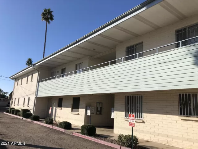 MLS: 6220625 Condo For Sale