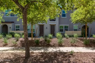 Photo #2: 6220656 Listing 