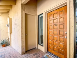 Photo #3: 6220749 Listing