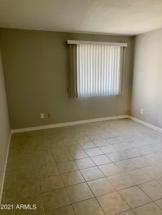 Photo #3: 6220766 Listing