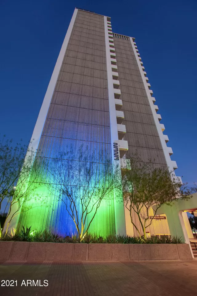 MLS: 6220814 Condo For Sale