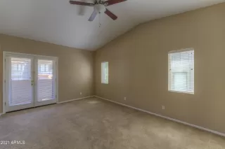 Photo #5: 6221085 Listing