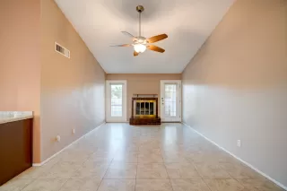 Photo #4: 6221089 Listing 