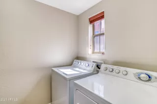 Photo #5: 6221249 Listing 