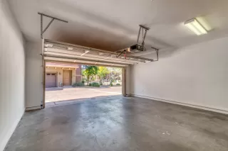 Photo #6: 6221249 Listing 