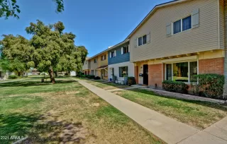 Photo #2: 6221277 Listing 