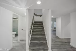 Photo #4: 6221334 Listing