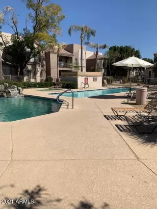 Photo #2: 6221513 Listing