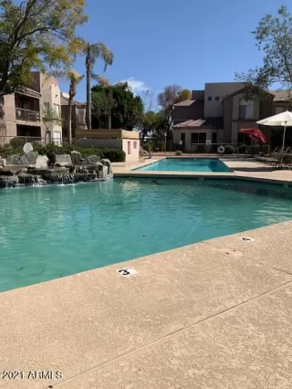 Photo #3: 6221513 Listing