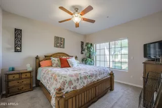 Photo #5: 6221564 Listing