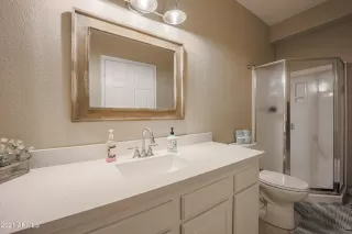 Photo #6: 6221564 Listing