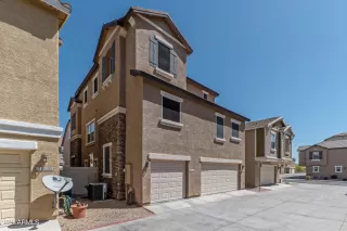 Photo #1: 6221567 Listing 