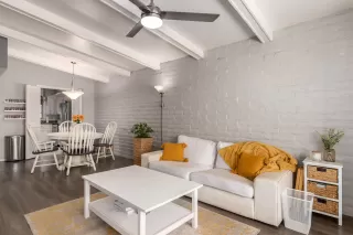 Photo #3: 6221580 Listing 