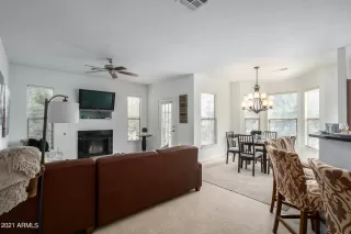 Photo #3: 6221749 Listing