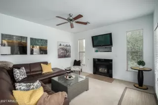 Photo #5: 6221749 Listing