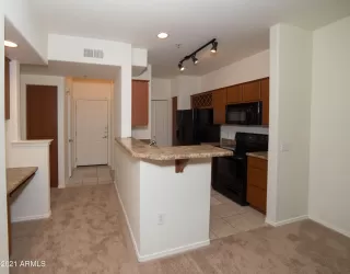 Photo #2: 6221798 Listing