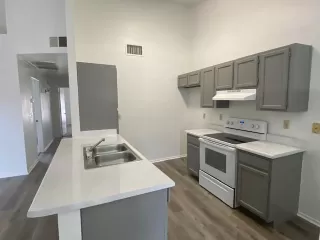 Photo #1: 6221868 Listing