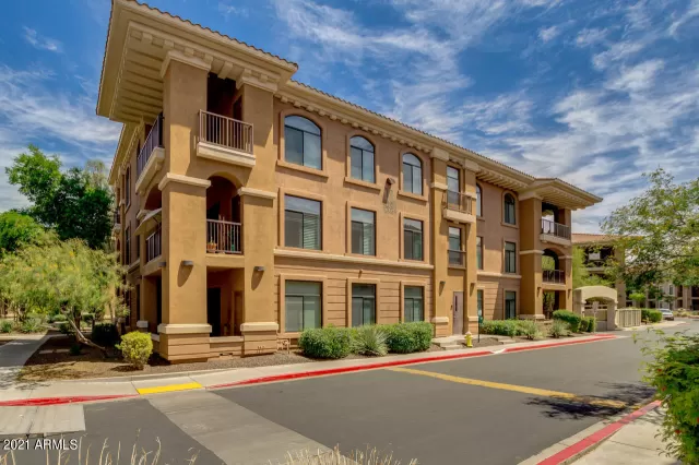 MLS: 6221898 Condo For Sale