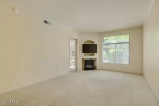 Photo #5: 6221898 Listing 